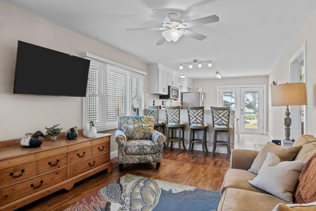Photo of Others in Harkers Island