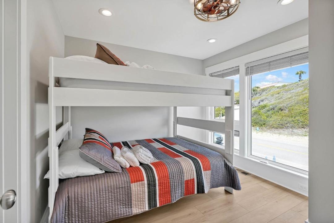 Photo of Bedroom in Oak Island