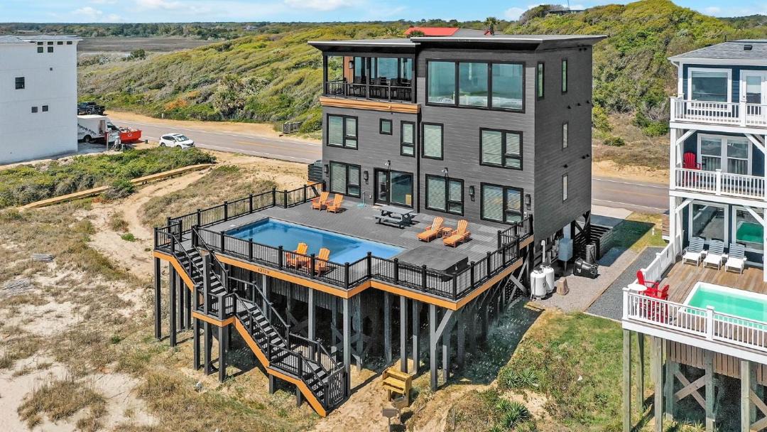 Photo of Others in Oak Island