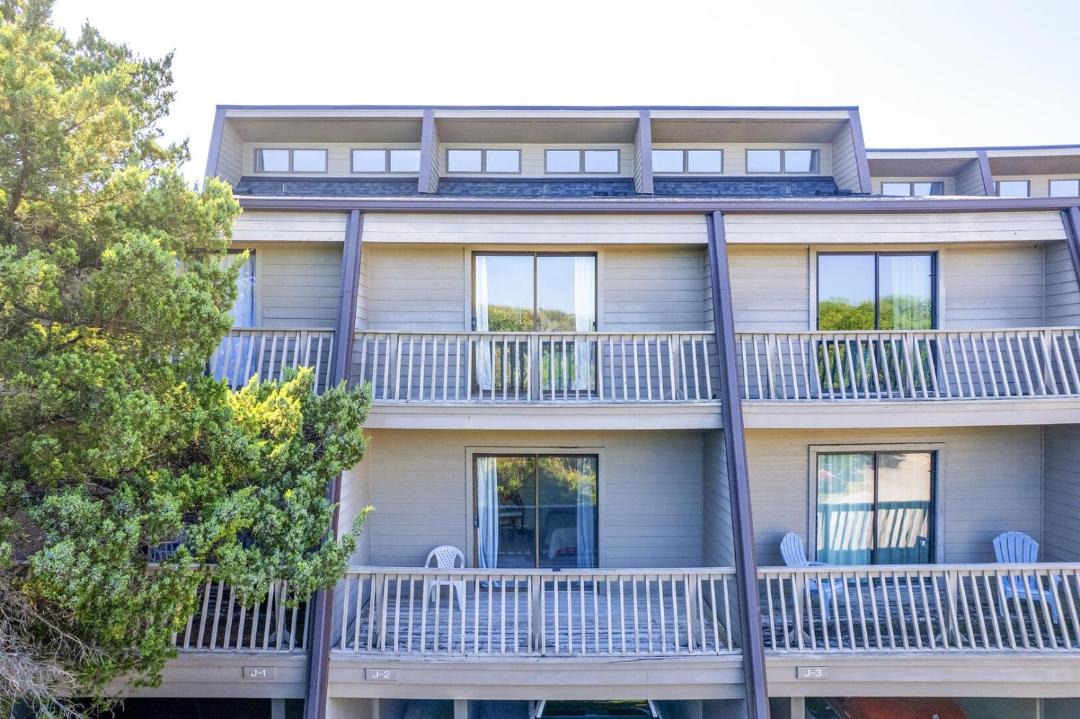 Photo of Patio Balcony in Pine Knoll Shores