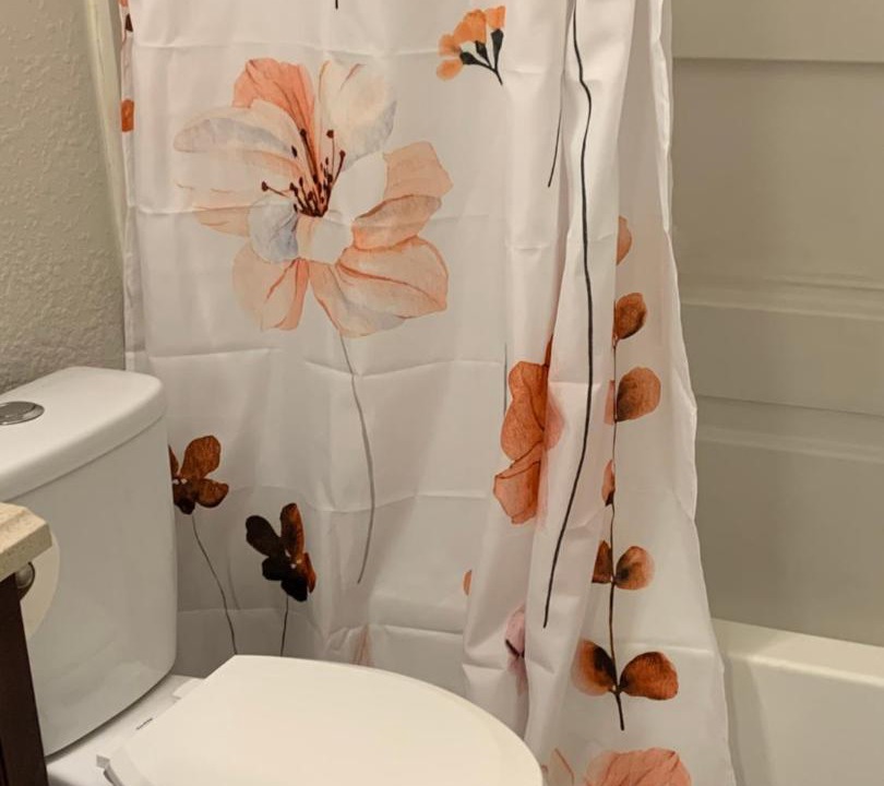 Photo of Bathroom in Villa Heights