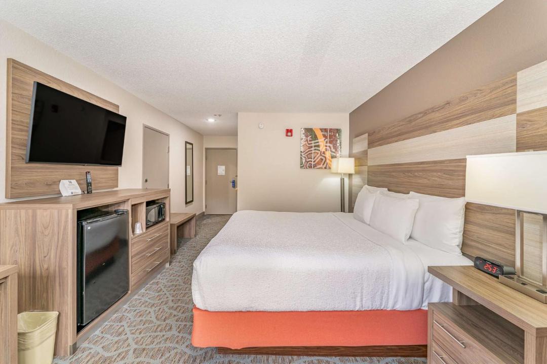 Photo of Bedroom in Kernersville