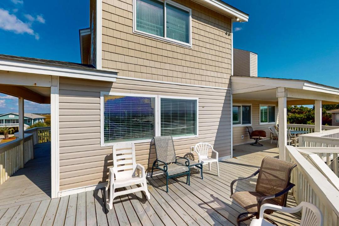 Photo of Patio Balcony in Caswell Beach
