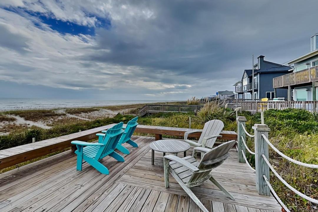Photo of Patio Balcony in Topsail Beach