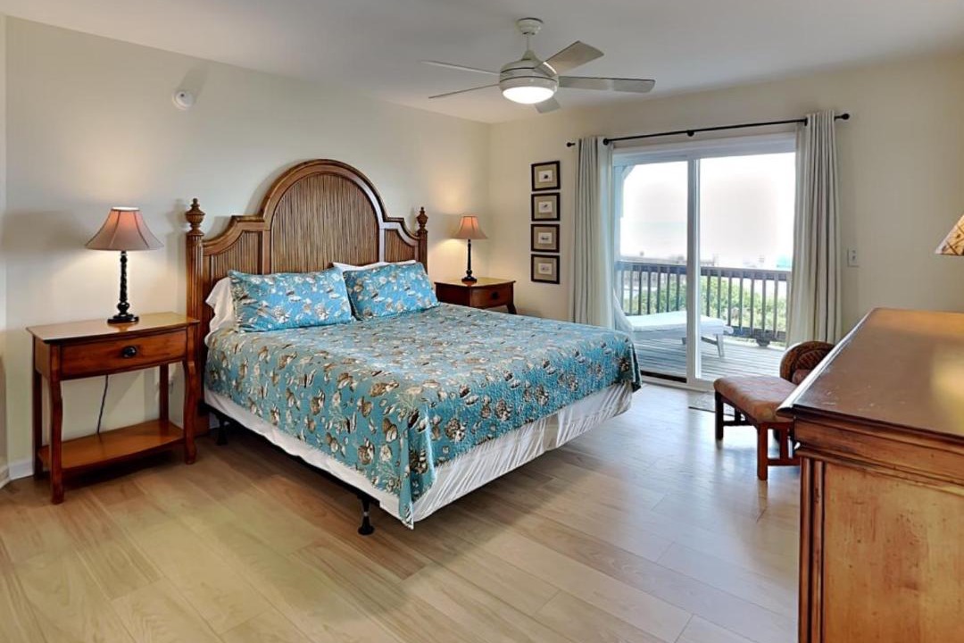 Photo of Bedroom in Topsail Beach