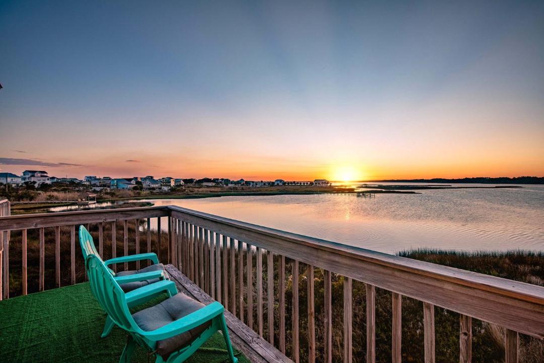 Photo of Patio Balcony in North Topsail Beach
