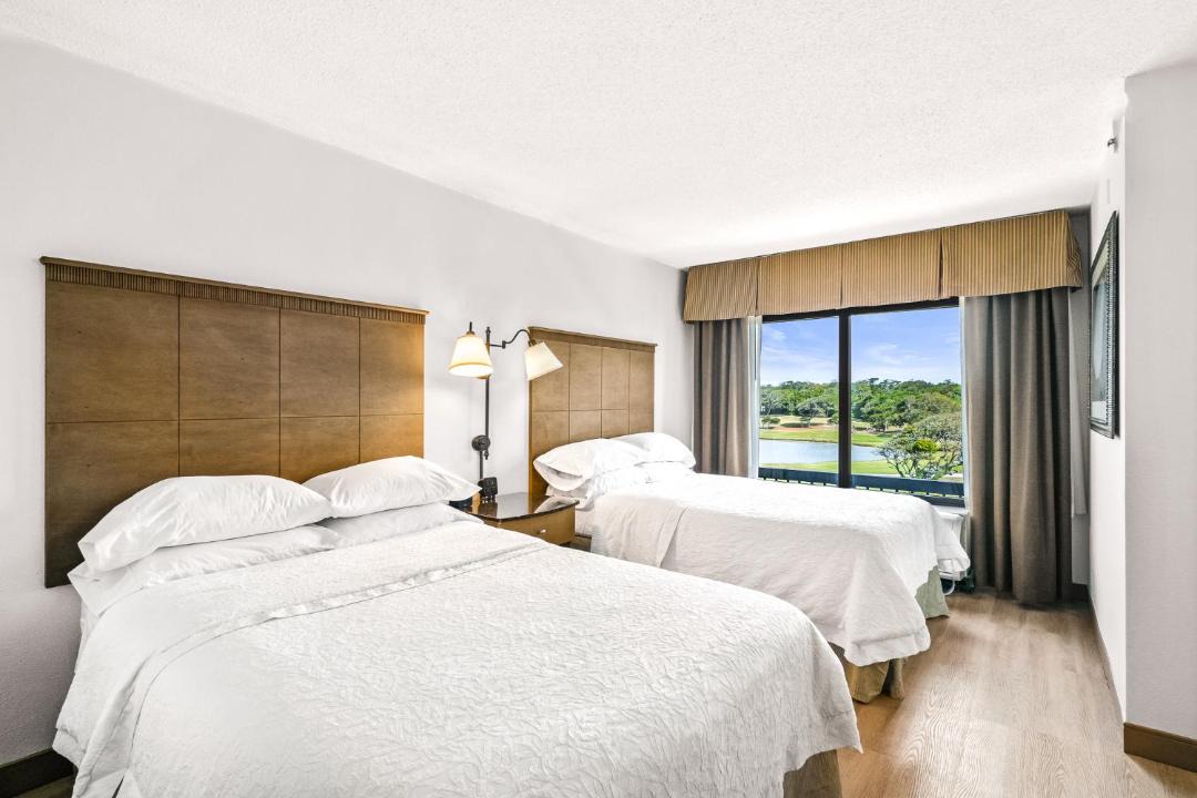 Photo of Bedroom in Pine Knoll Shores