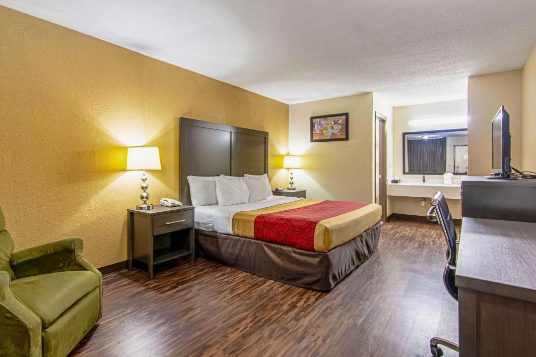 Photo of Bedroom in Matthews