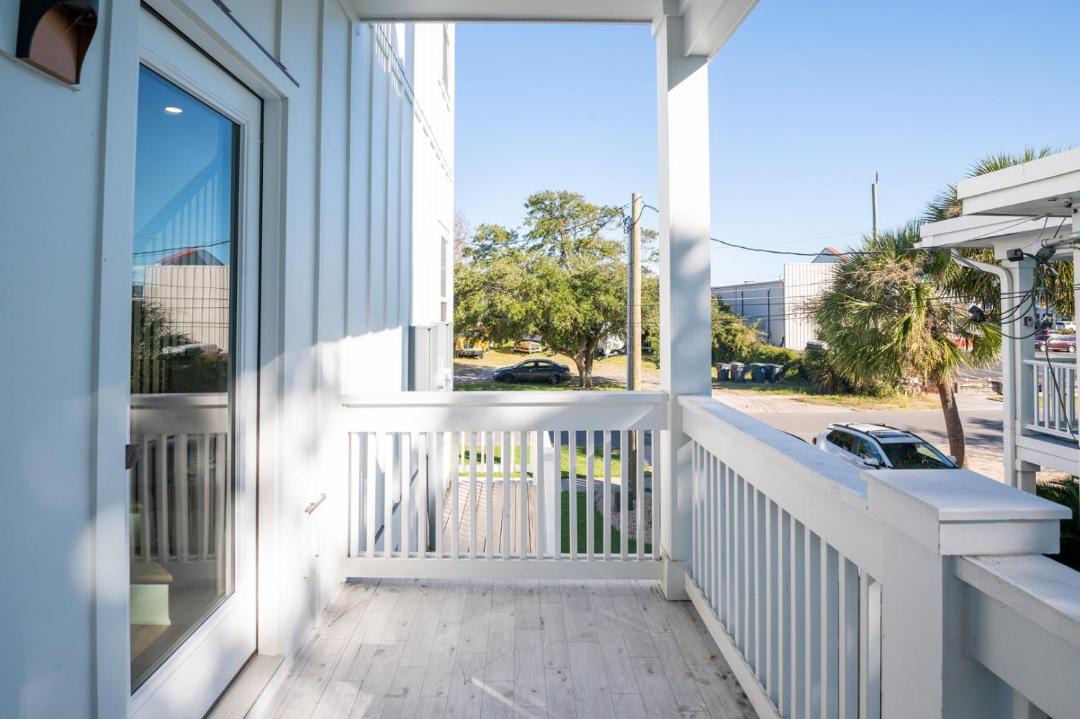 Photo of Patio Balcony in North Carolina Coast