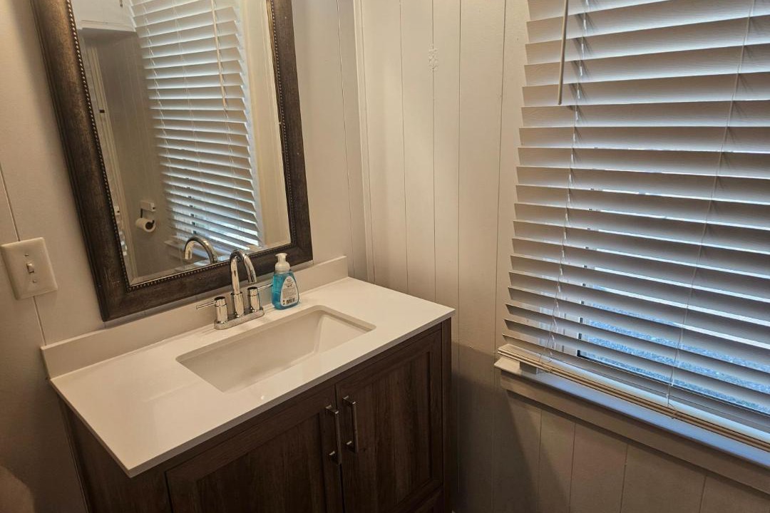 Photo of Bathroom in Oakdale