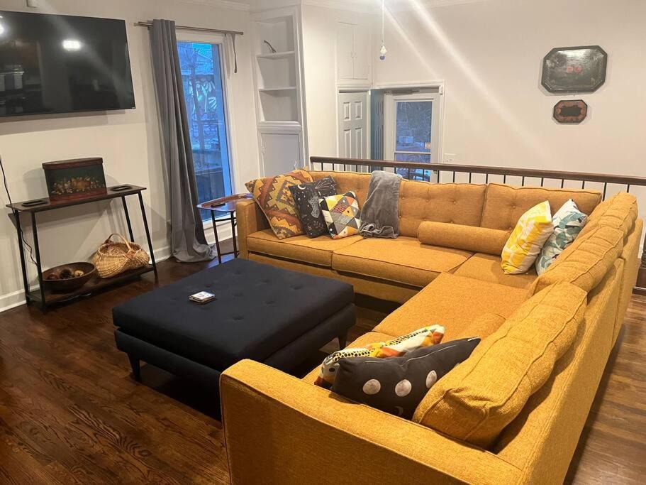 Photo of Livingroom in Terry Sanford