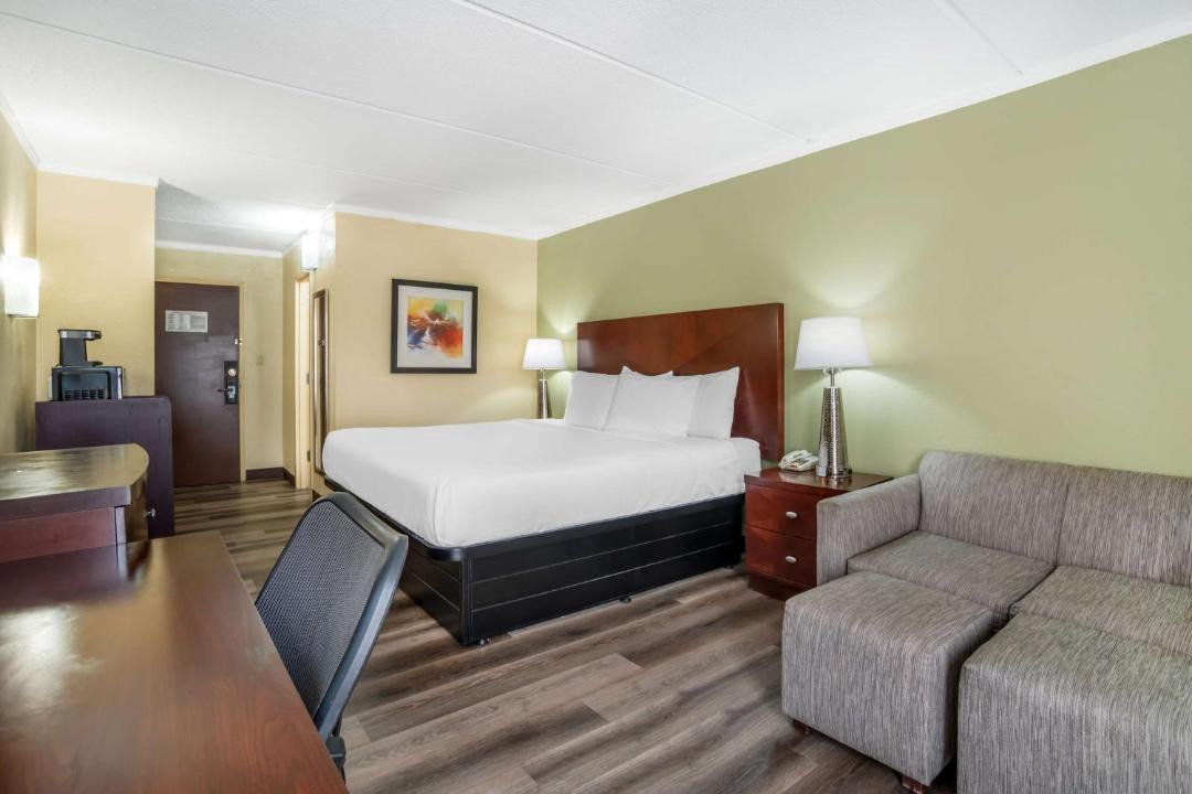 Photo of Bedroom in Gastonia