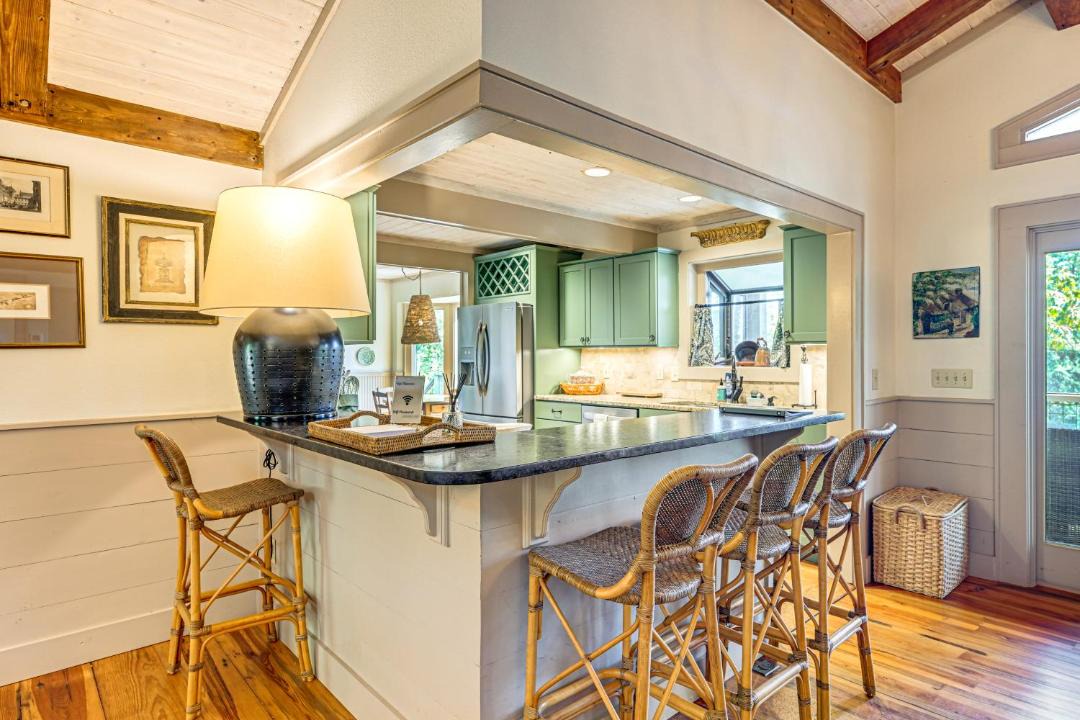 Photo of Kitchen in Glenville