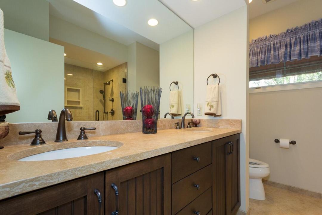 Photo of Bathroom in Palmetto Dunes