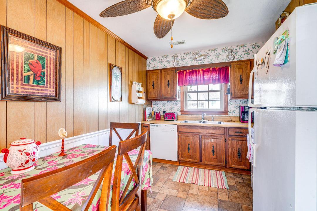 Photo of Kitchen in Kill Devil Hills