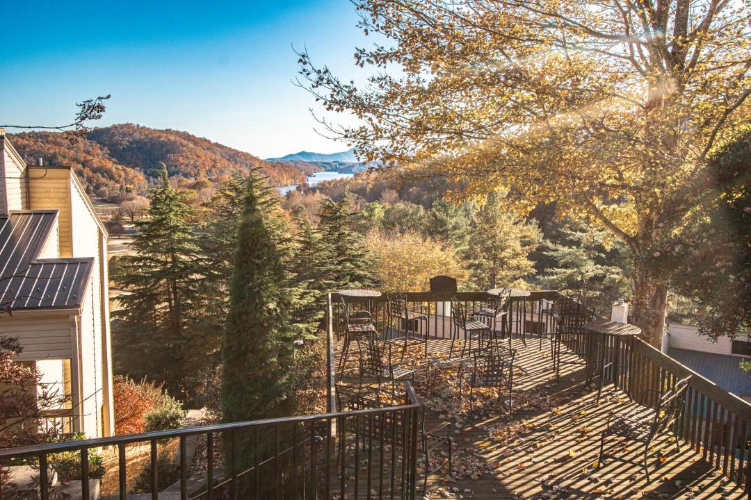 Photo of Others in Lake Lure