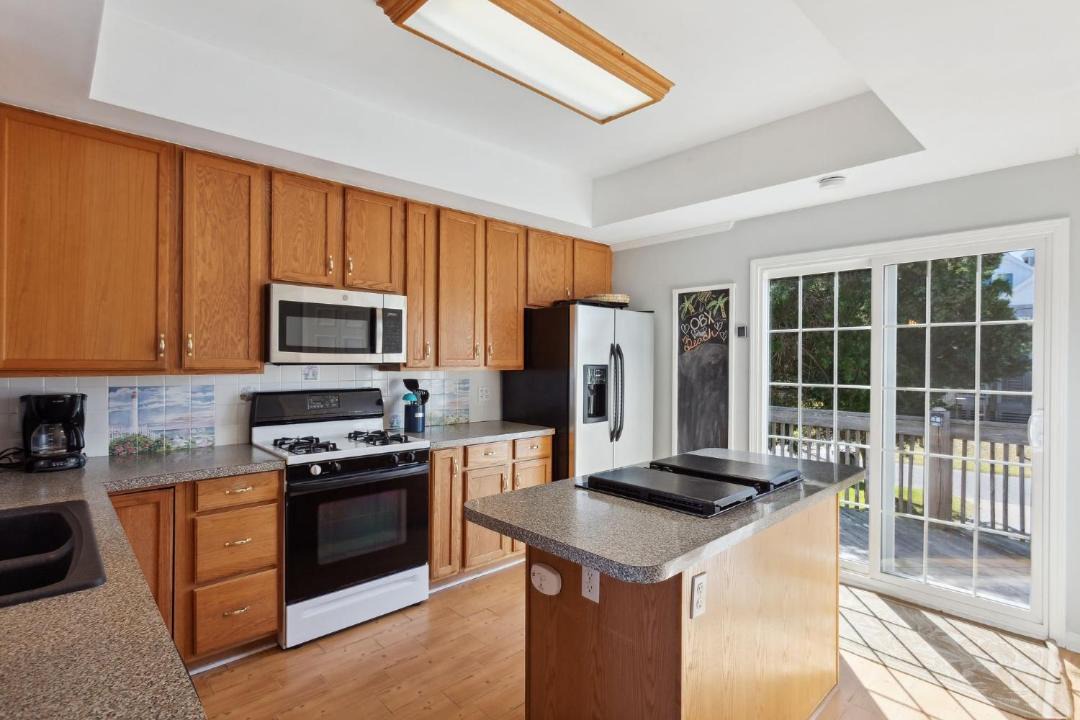 Photo of Kitchen in Brigands' Bay