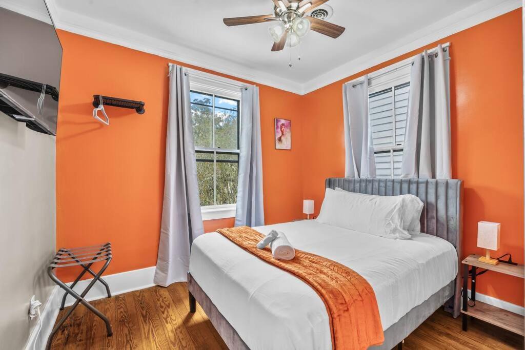 Photo of Bedroom in Wilmington Historic District