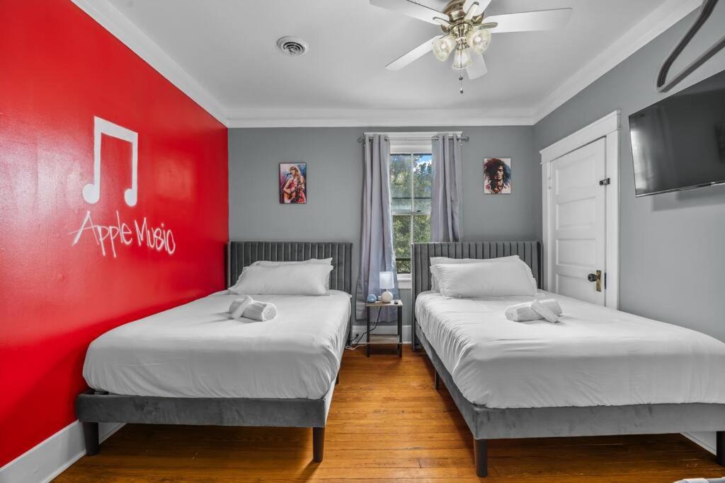 Photo of Bedroom in Wilmington Historic District