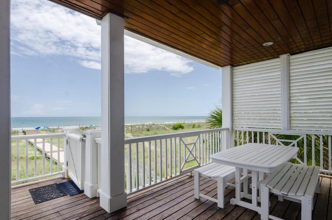 Photo of Patio Balcony in Wrightsville Beach