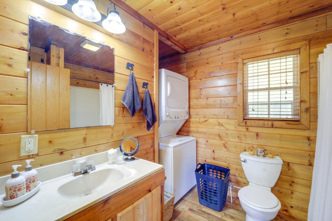 Photo of Bathroom in Apple Ridge