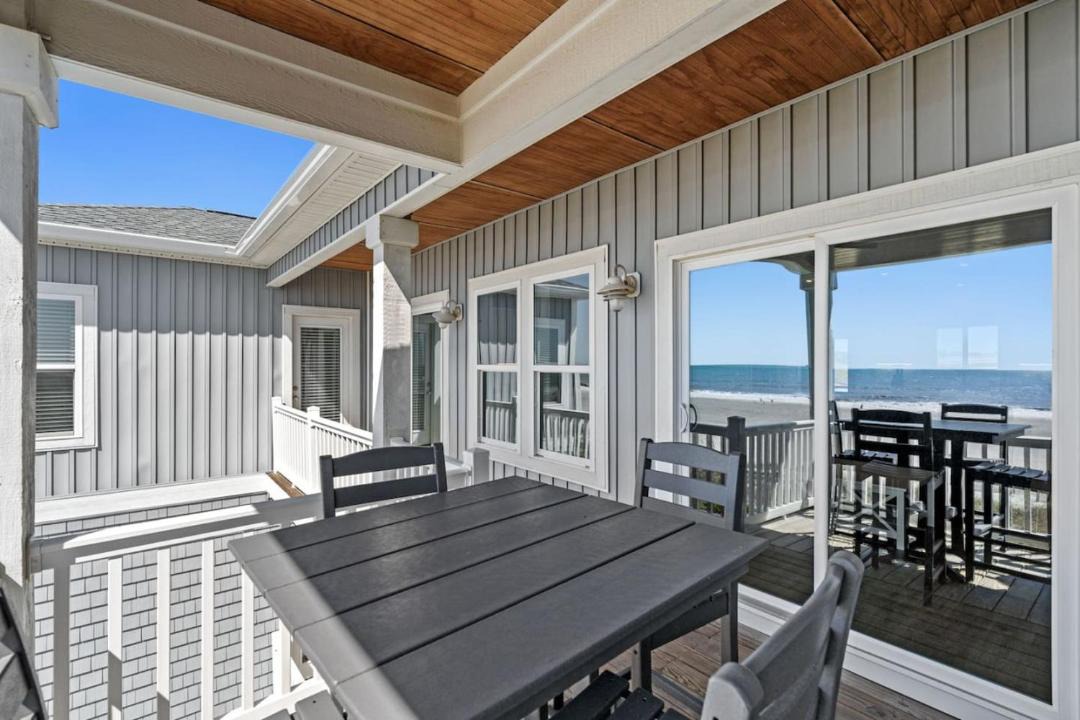 Photo of Patio Balcony in Holden Beach