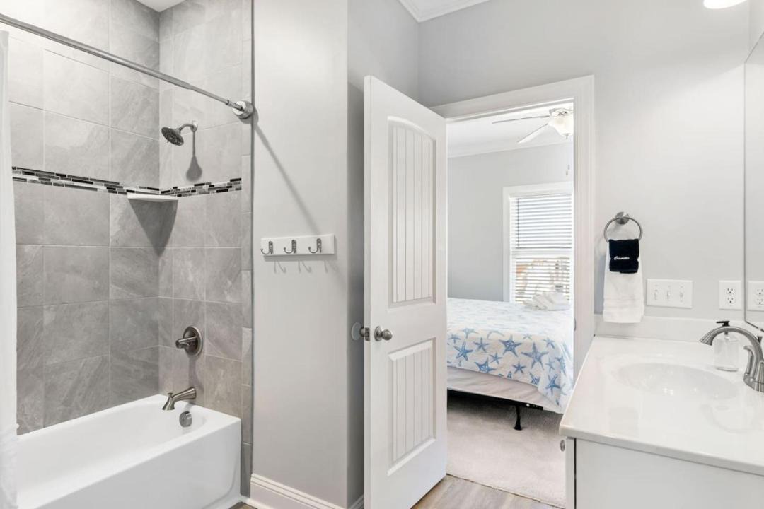 Photo of Bathroom in Holden Beach