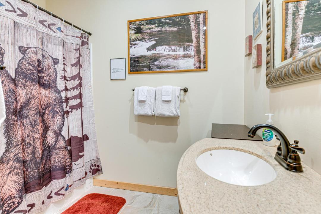 Photo of Bathroom in Whittier