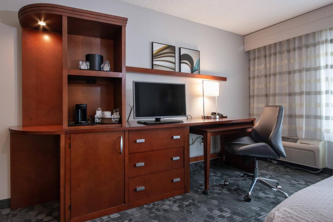Photo of Bedroom in Huntersville