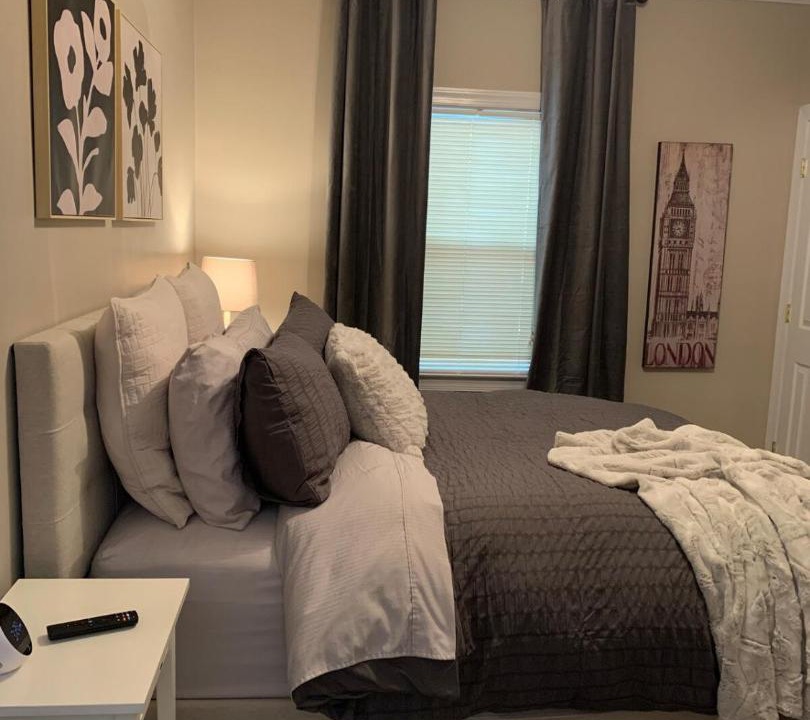 Photo of Bedroom in Myers Park