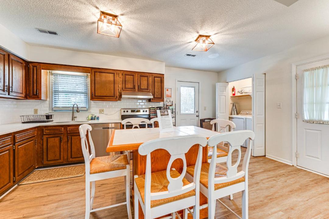 Photo of Kitchen in Winterville