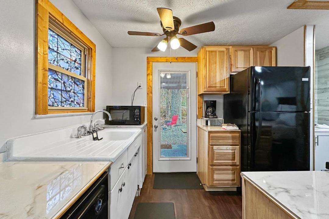 Photo of Kitchen in Maggie Valley