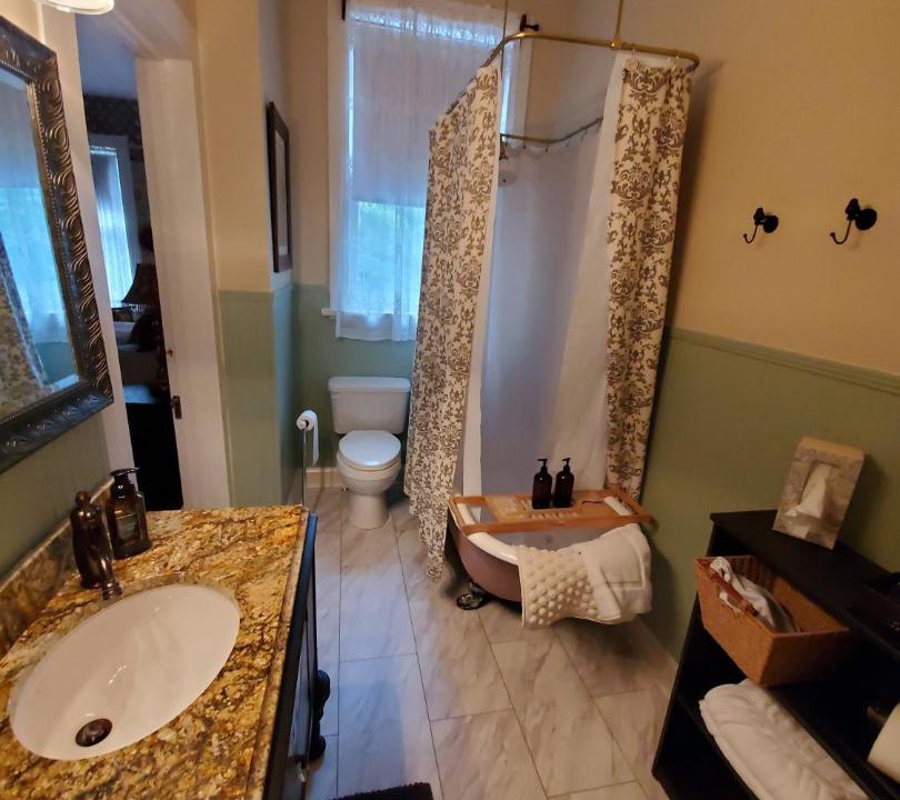 Photo of Bathroom in Carthage