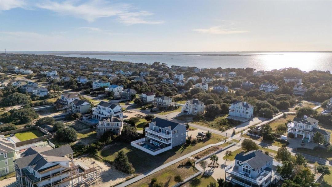 Photo of Others in Whalehead Beach