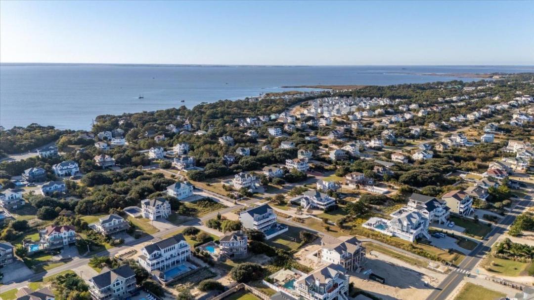 Photo of Others in Whalehead Beach