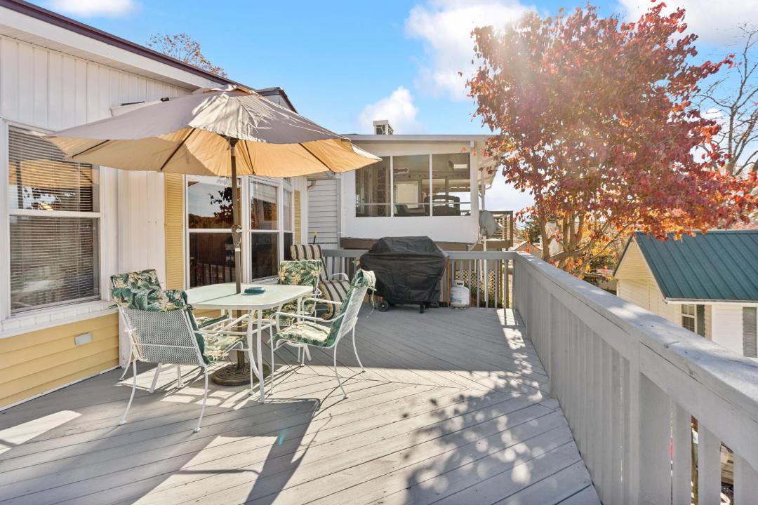 Photo of Patio Balcony in New London