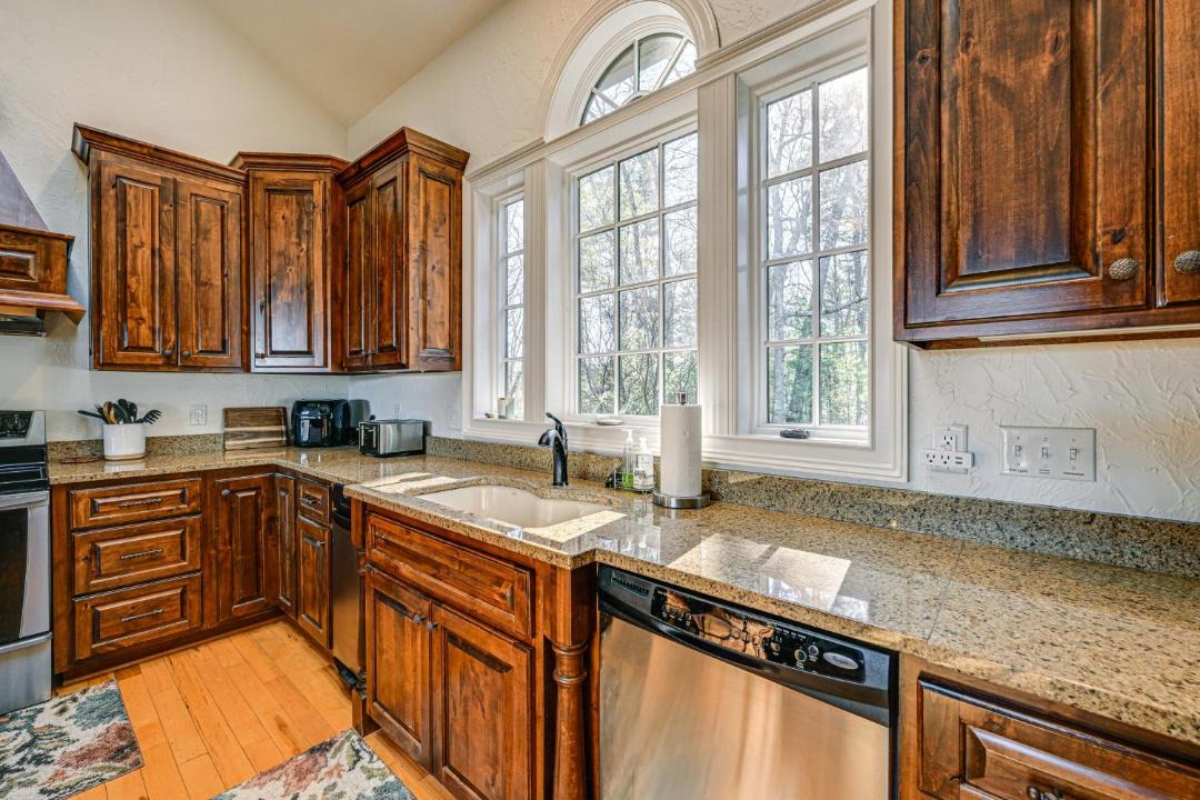 Photo of Kitchen in Cullowhee