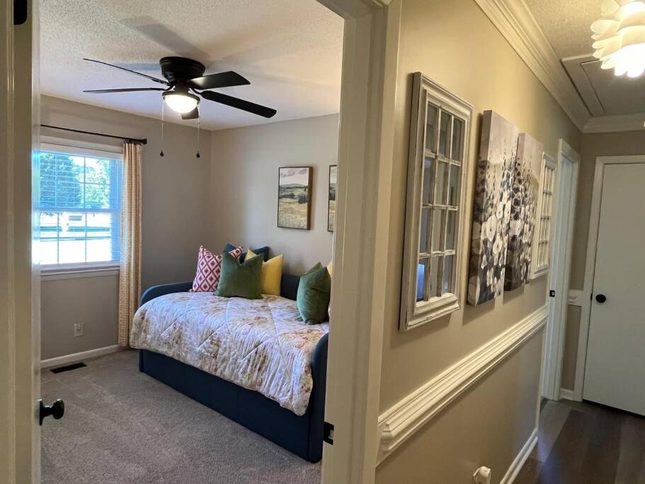 Photo of Bedroom in Dunn