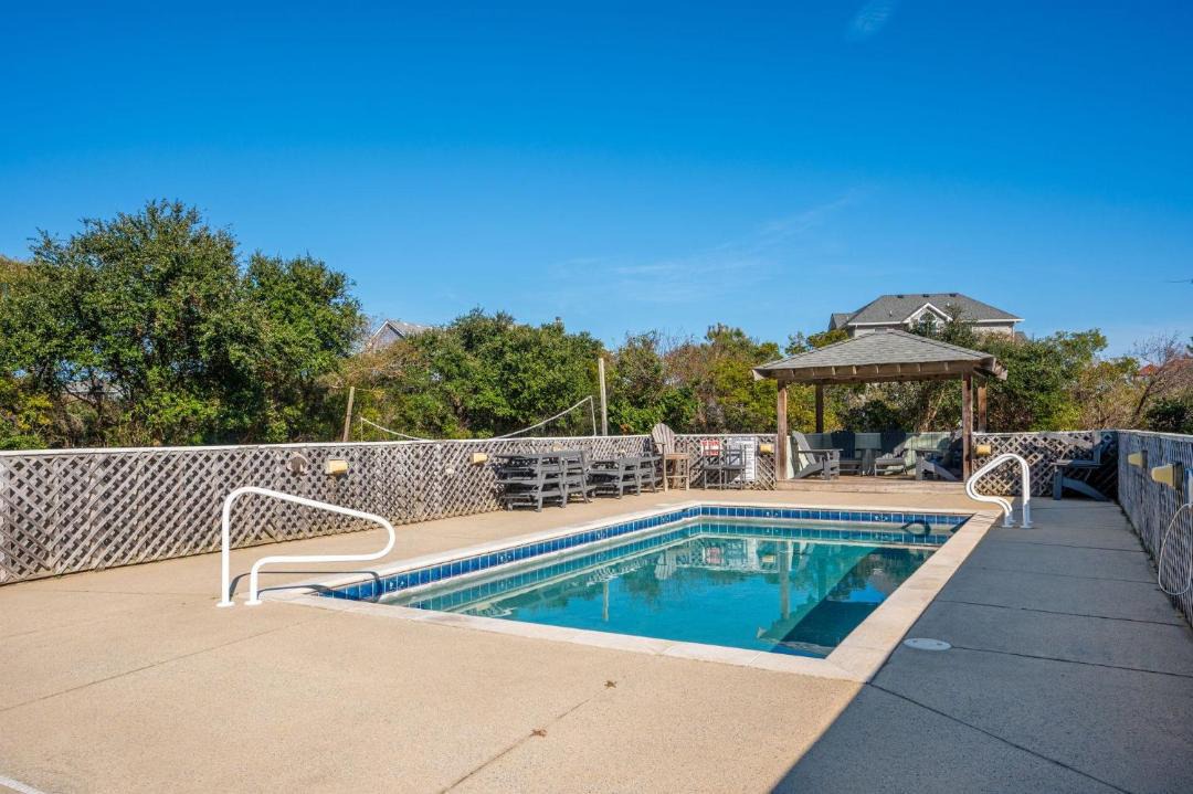 Photo of Patio Balcony in Whalehead Beach