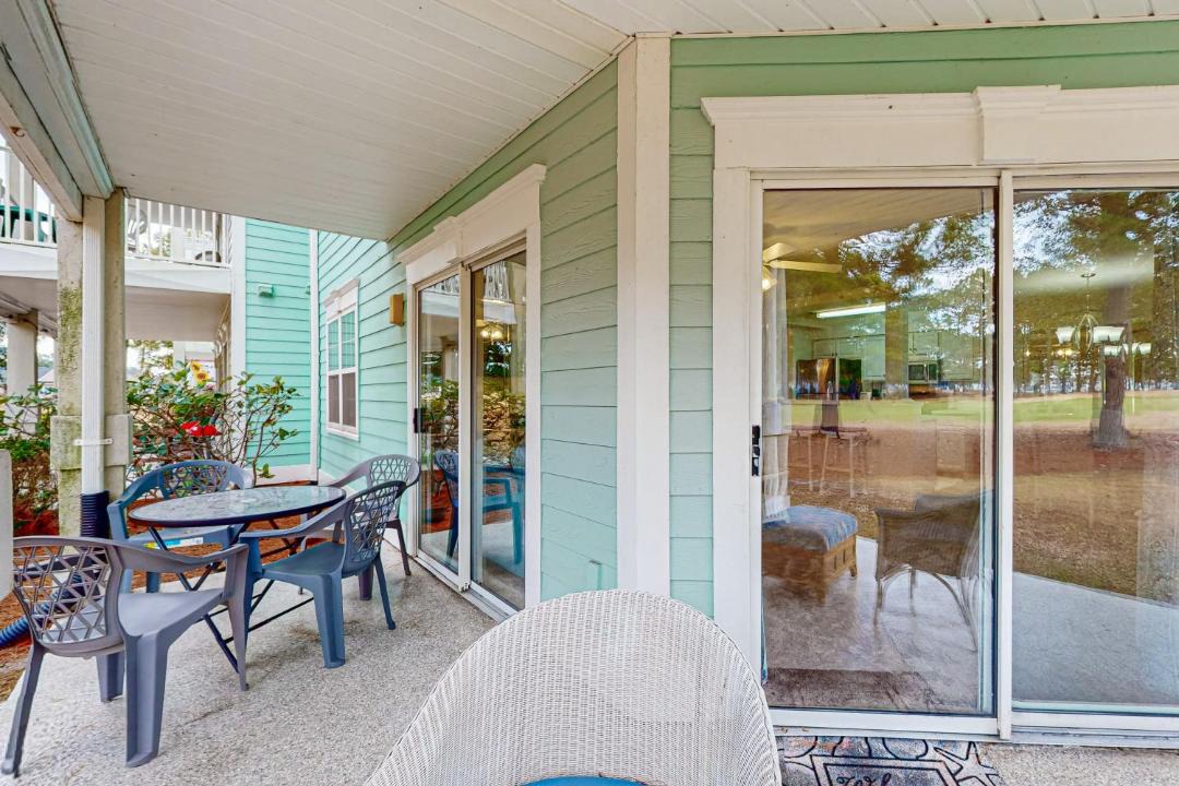 Photo of Patio Balcony in Calabash