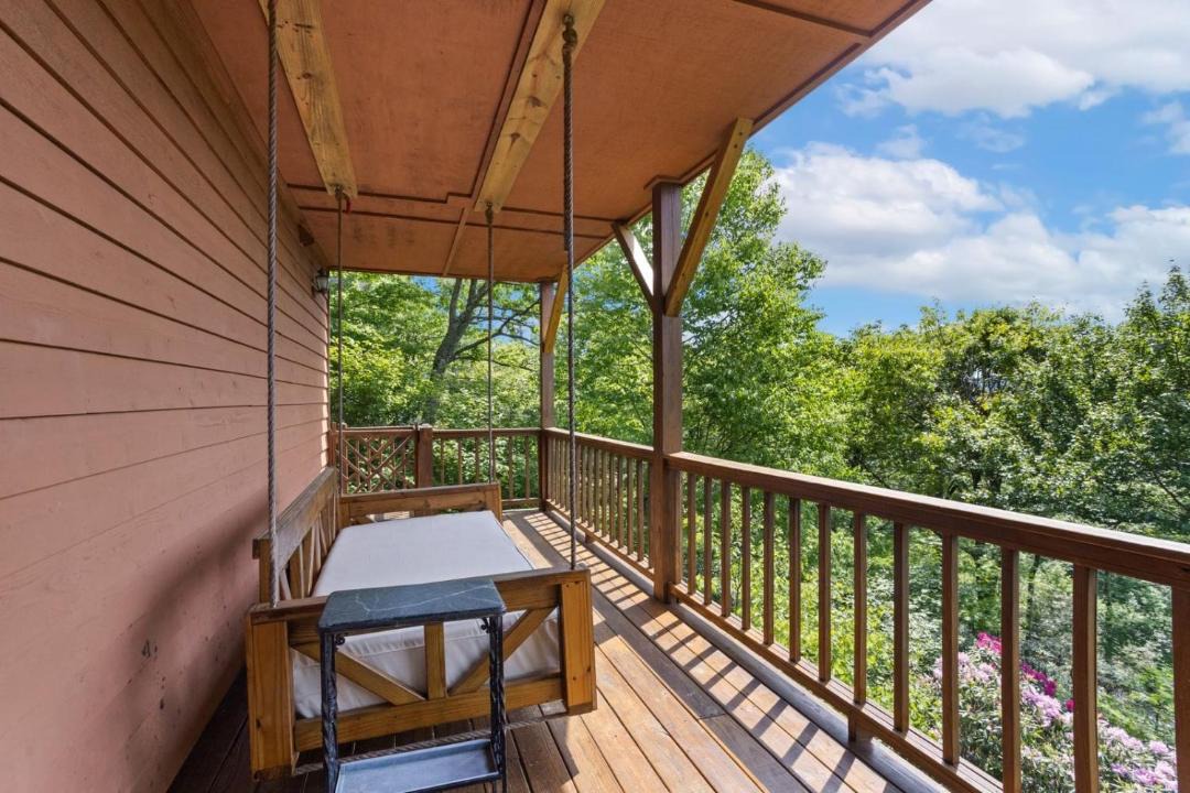 Photo of Patio Balcony in Blowing Rock