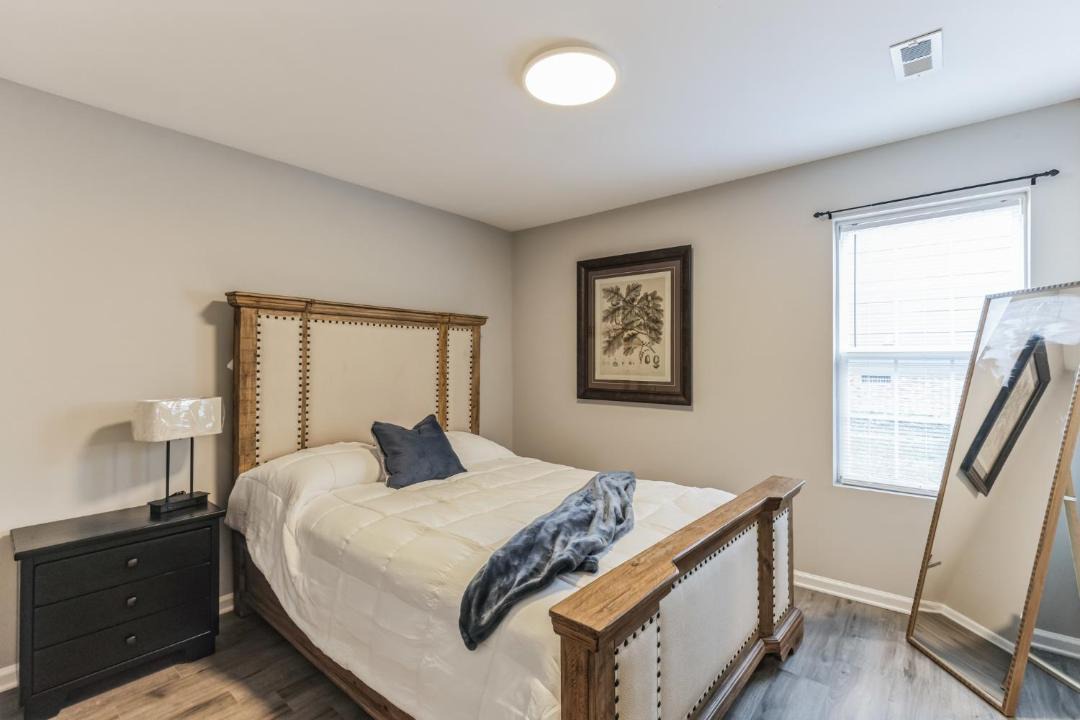 Photo of Bedroom in Downtown
