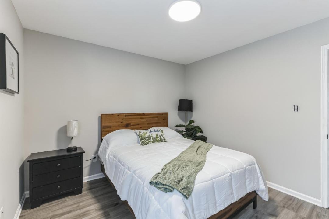 Photo of Bedroom in Downtown