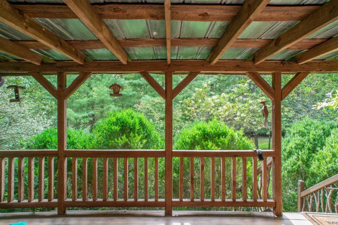 Photo of Patio Balcony in Pisgah Forest