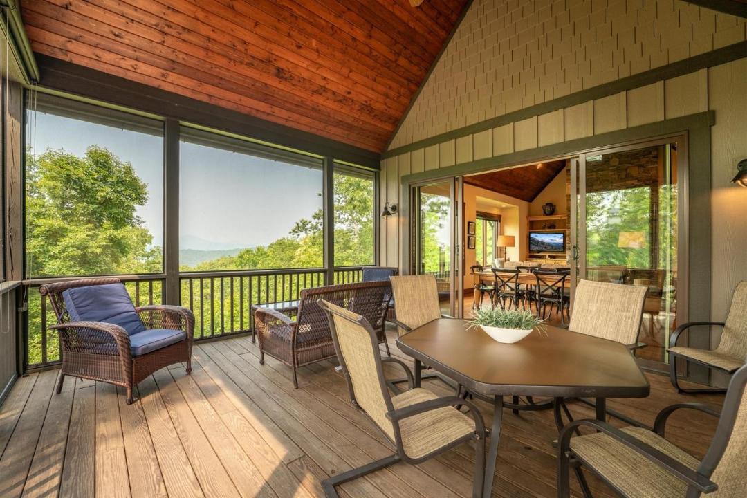 Photo of Patio Balcony in Pisgah Forest