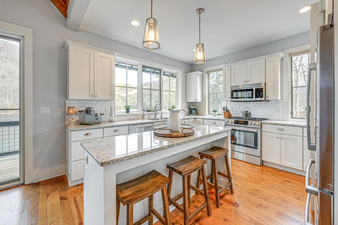 Photo of Kitchen in Bear Lake Reserve
