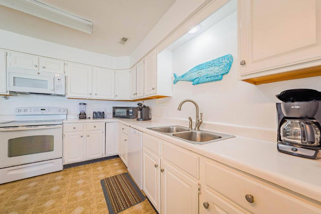 Photo of Kitchen in Corolla