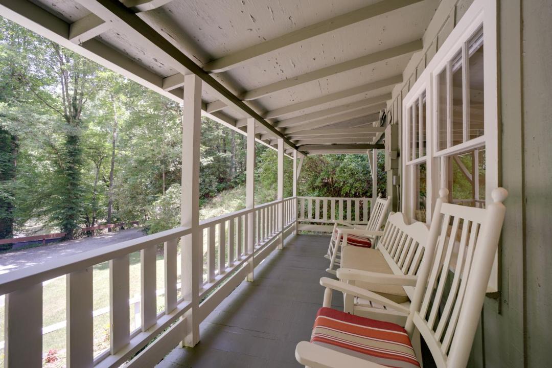Photo of Patio Balcony in Bryson City