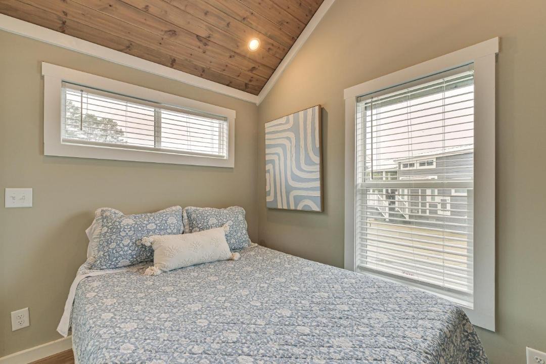 Photo of Bedroom in Sherrills Ford