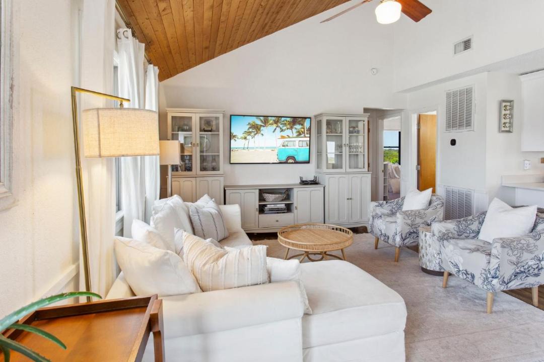 Photo of Livingroom in South Nags Head